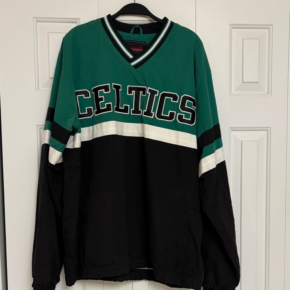 NBA Celtics Pullover Top/Jacket